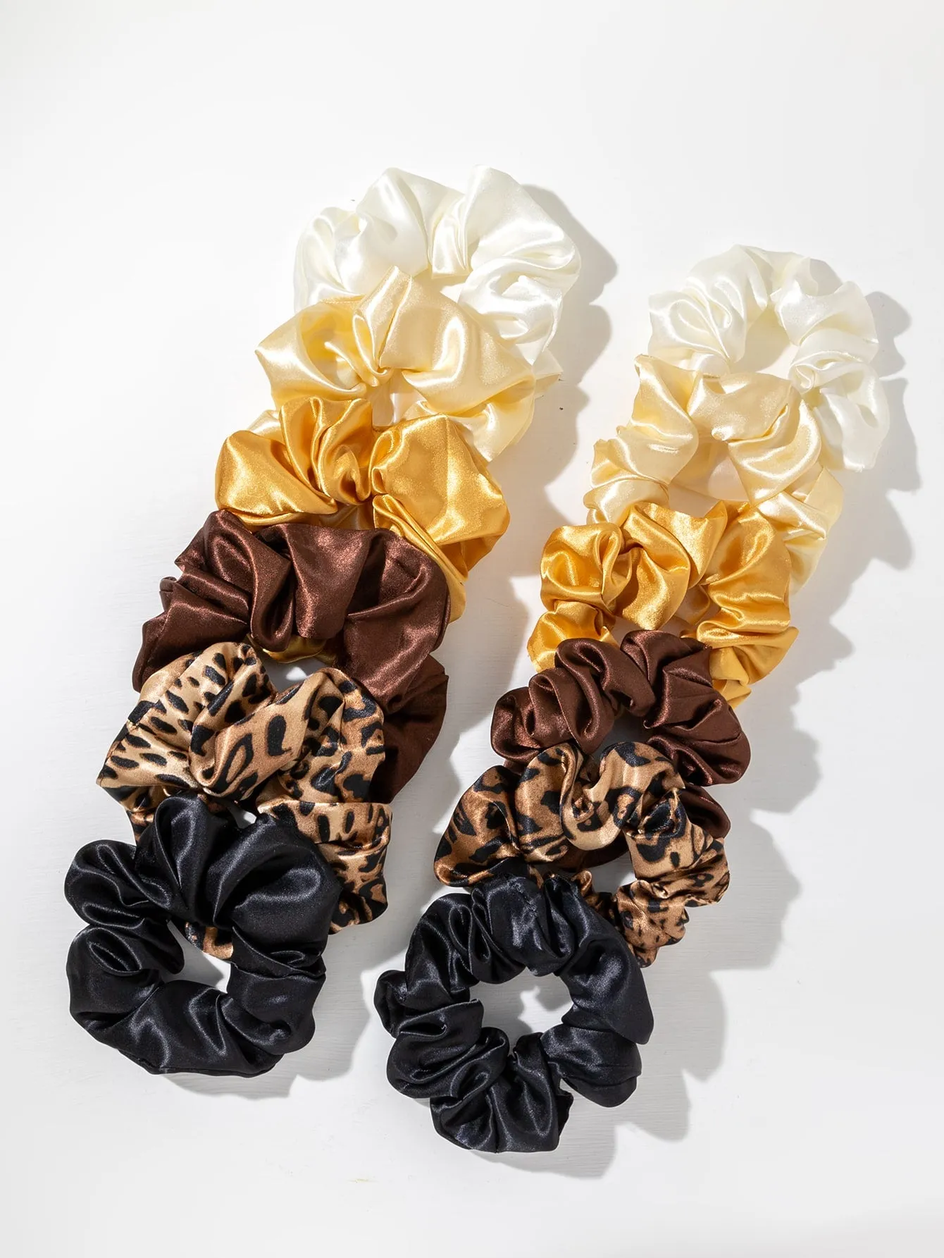 12pcs Plain Pleated Scrunchie