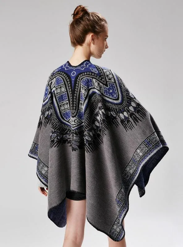 ABSTRACT PATTERN THICKENED SPLIT DUAL-PURPOSE SHAWL