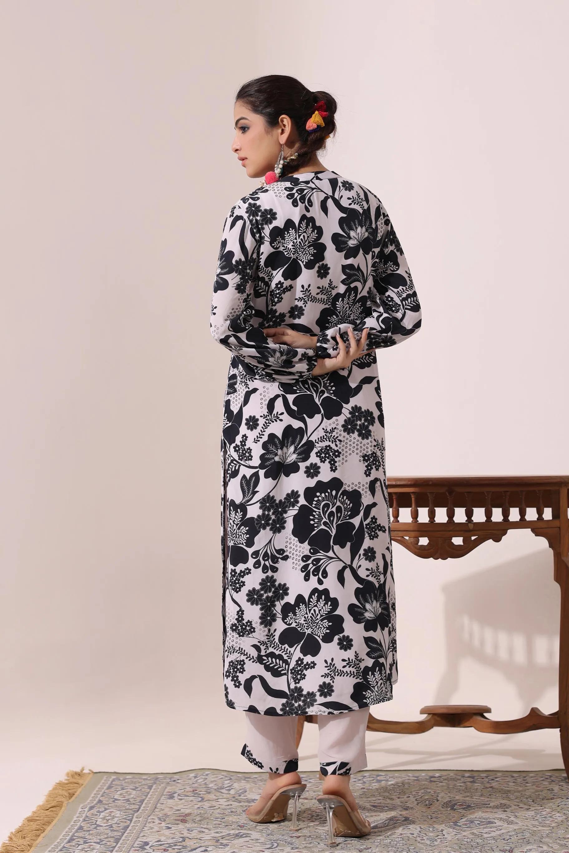 Black & White Floral Printed Crepe Silk Pants Set