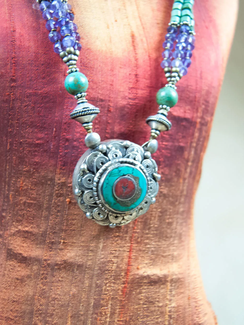 Circle Turquoise and Red Coral Silver Necklace