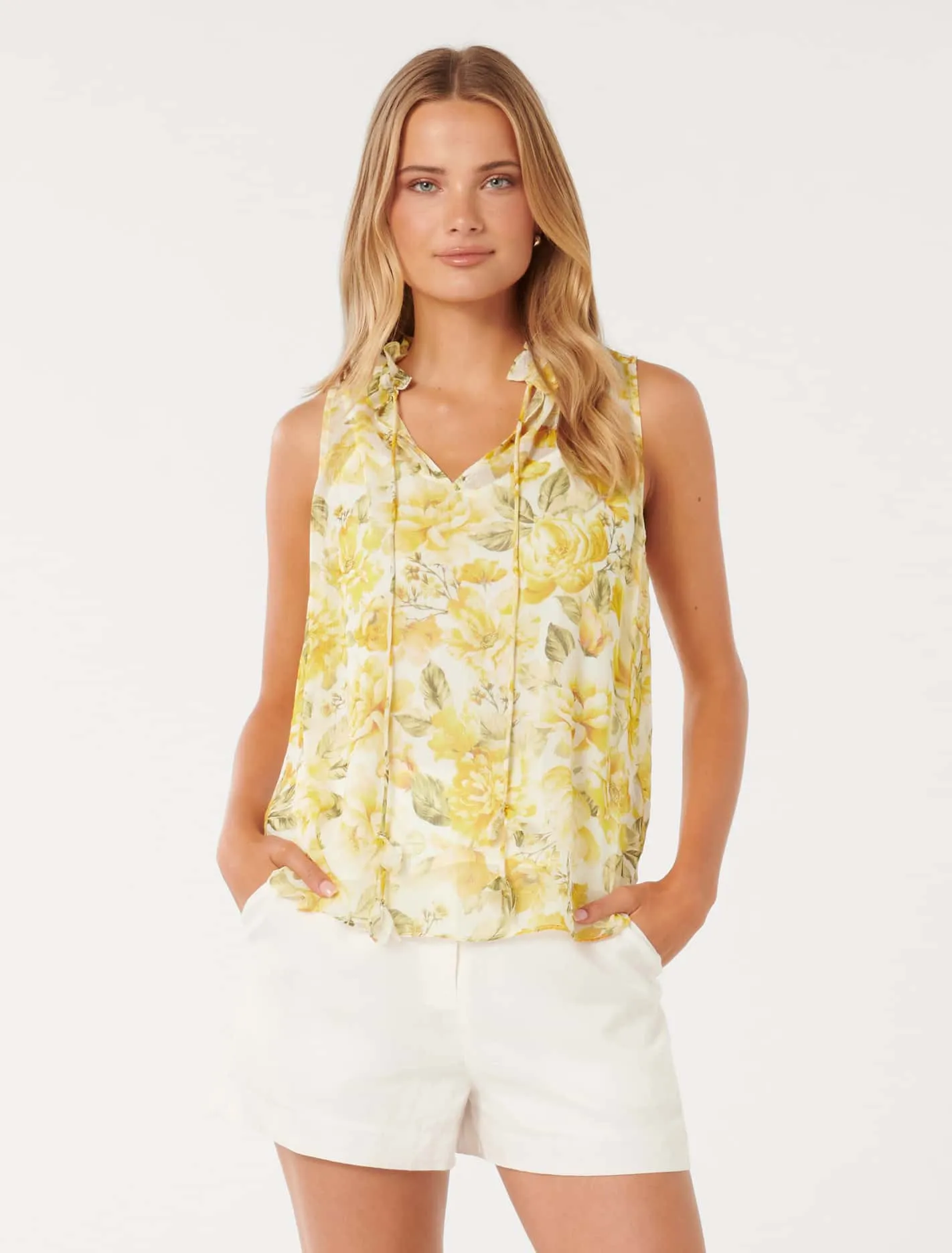 Ellis Sleeveless Tassel Blouse