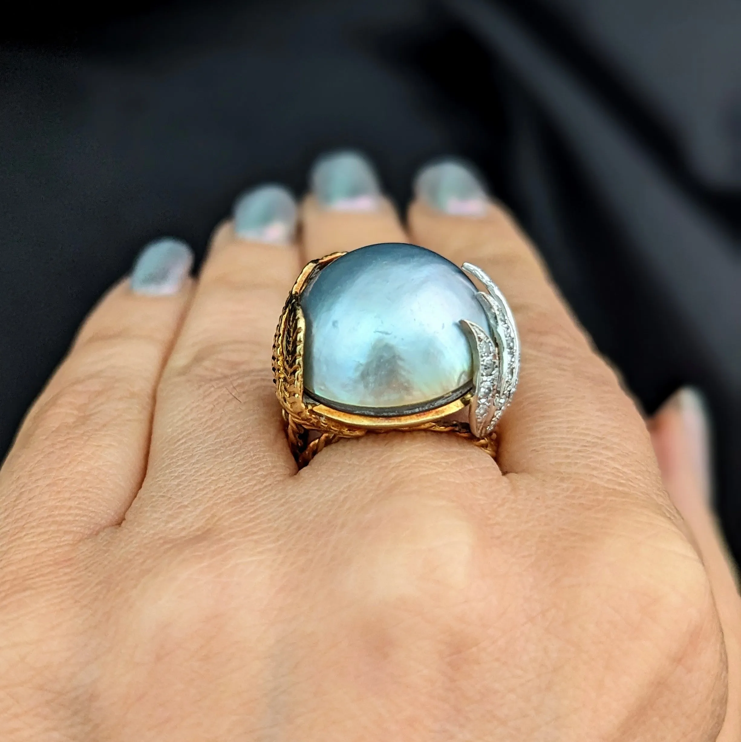 The Locronan - Vintage 20mm Blue Mabe Pearl Diamonds 18k Gold Cocktail Ring