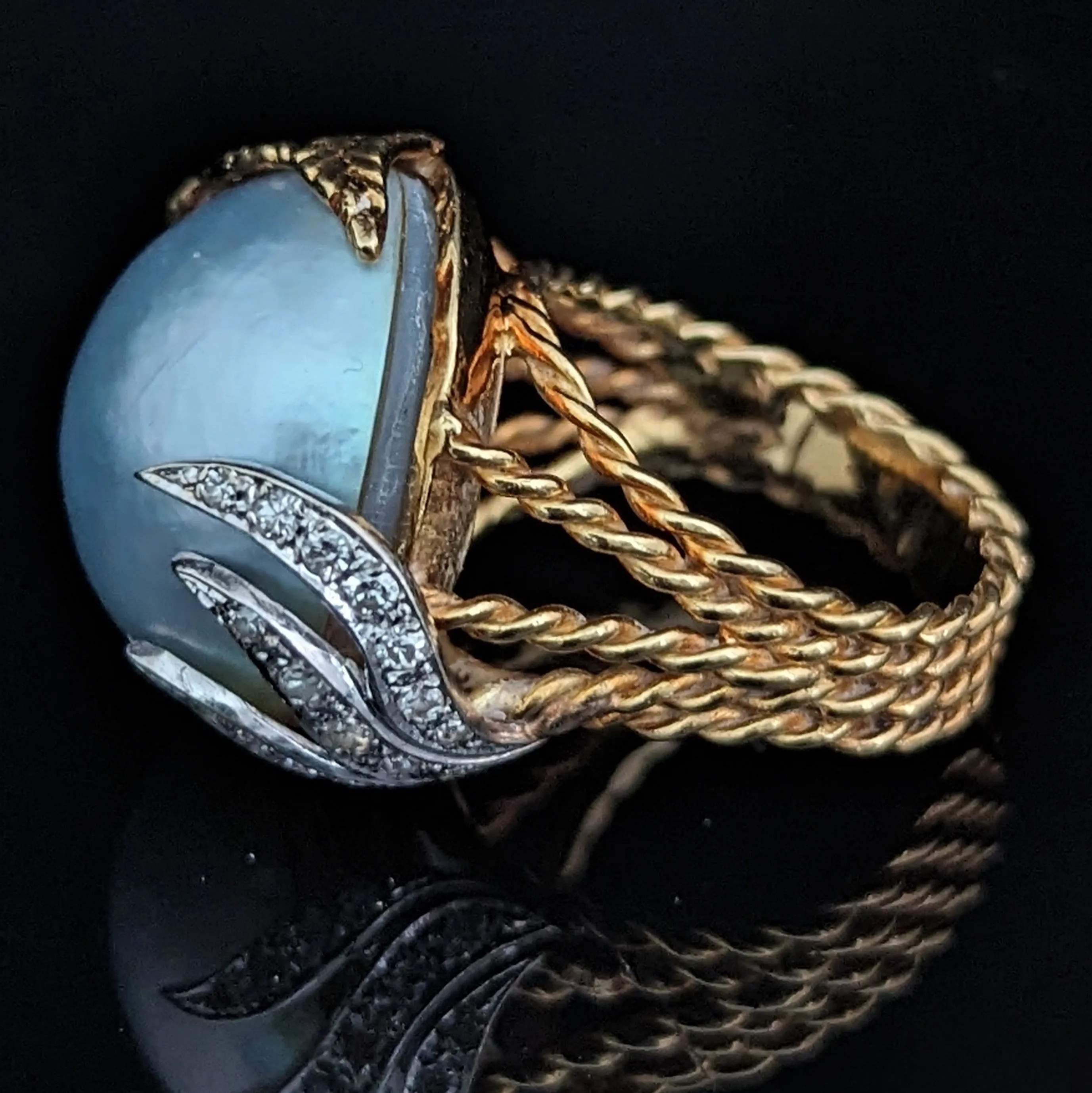 The Locronan - Vintage 20mm Blue Mabe Pearl Diamonds 18k Gold Cocktail Ring